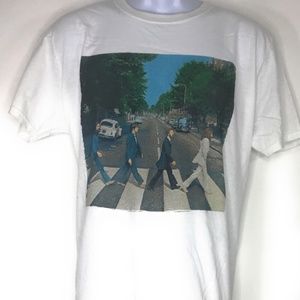 THE BEATLES Abbey Road Rock Band T-Shirt SzL NWT